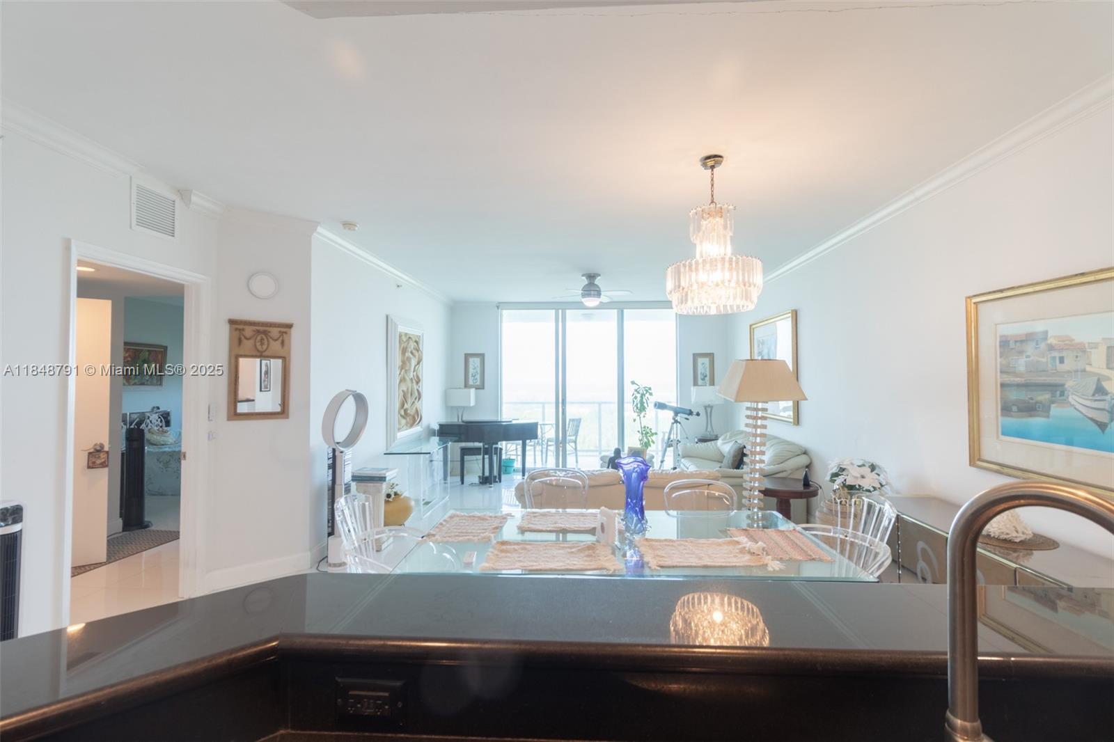 THE OAKS I CONDO - Residential