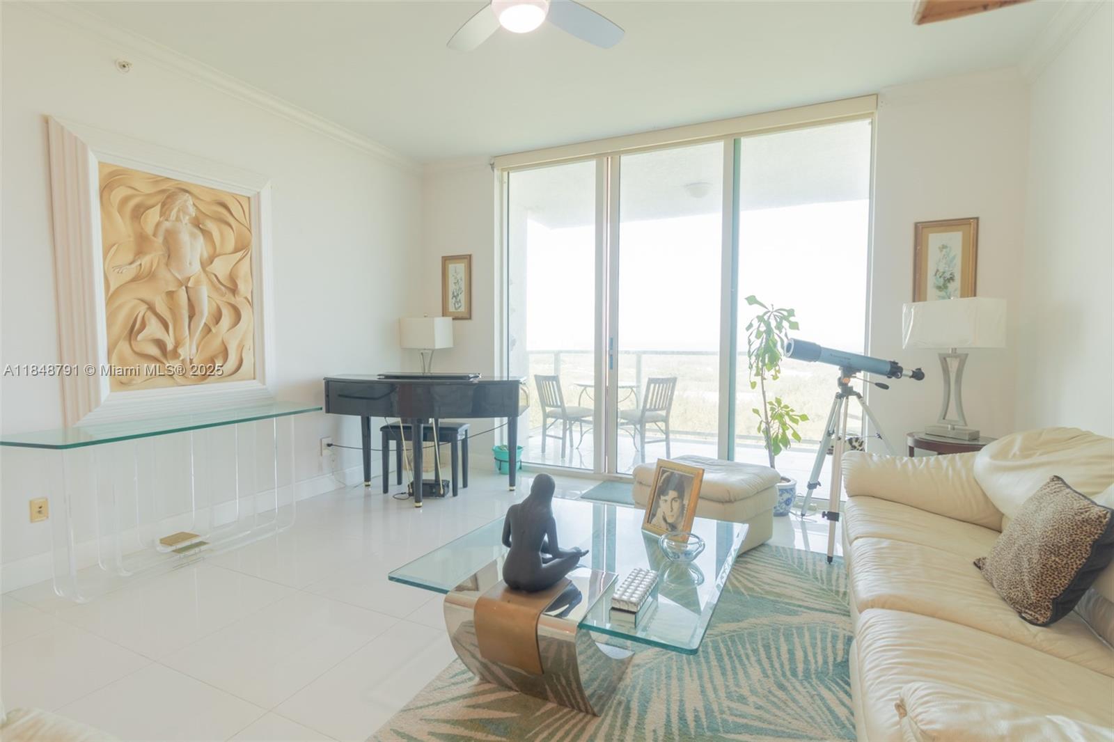 THE OAKS I CONDO - Residential