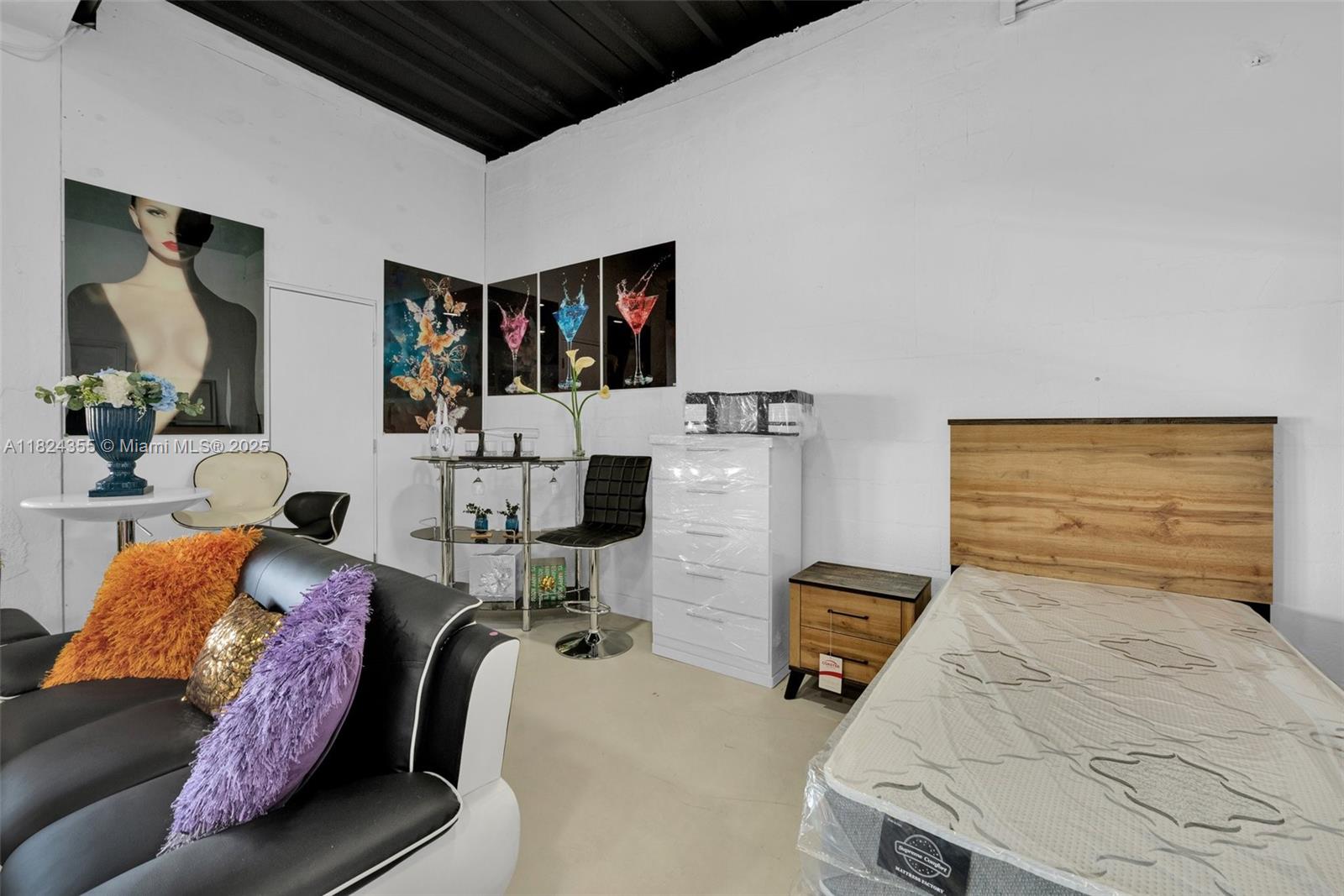 HIALEAH 8TH ADDN REV PL - Land