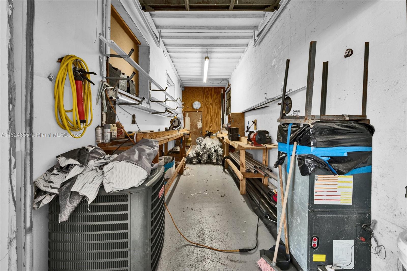 HIALEAH 8TH ADDN REV PL - Land