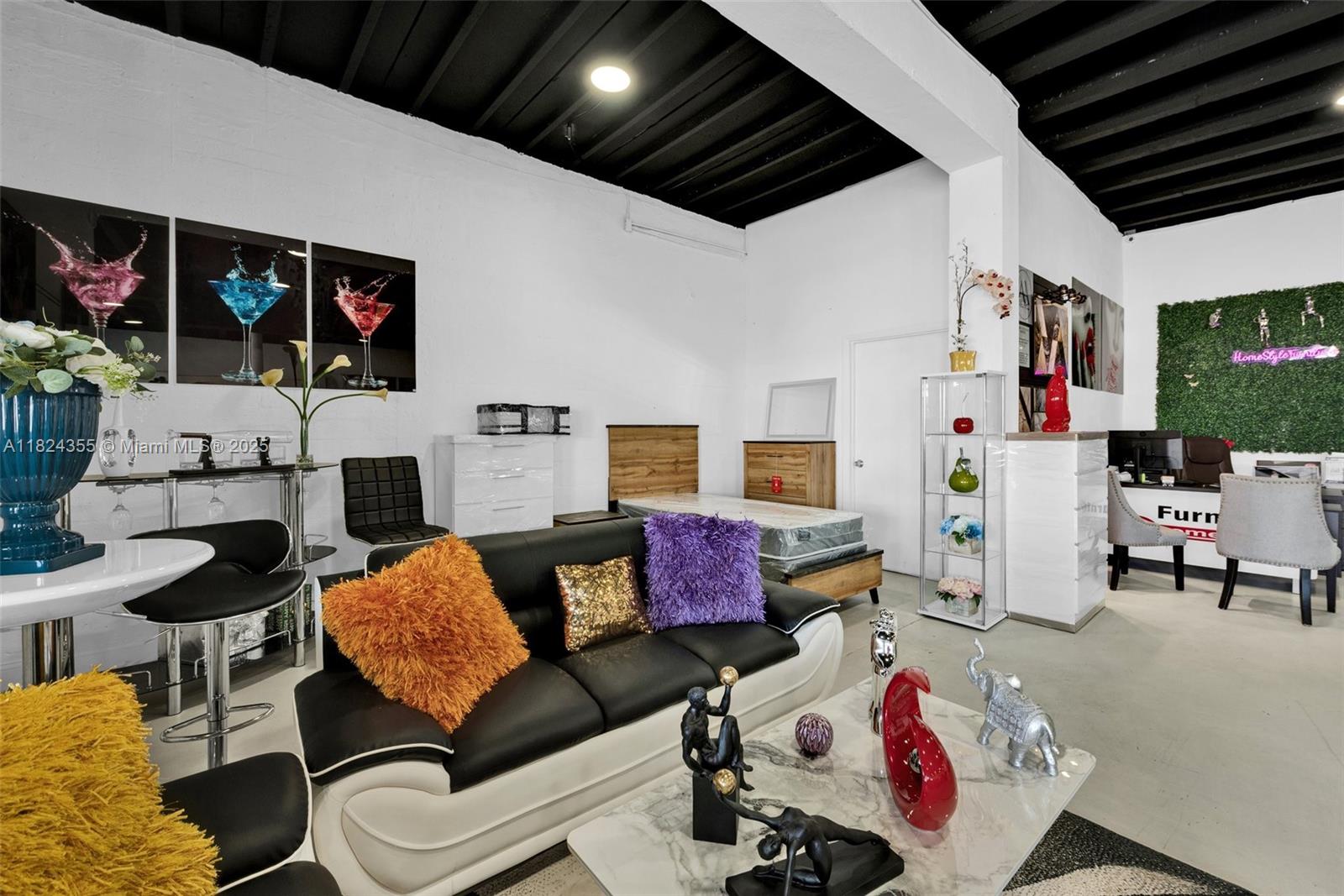 HIALEAH 8TH ADDN REV PL - Land