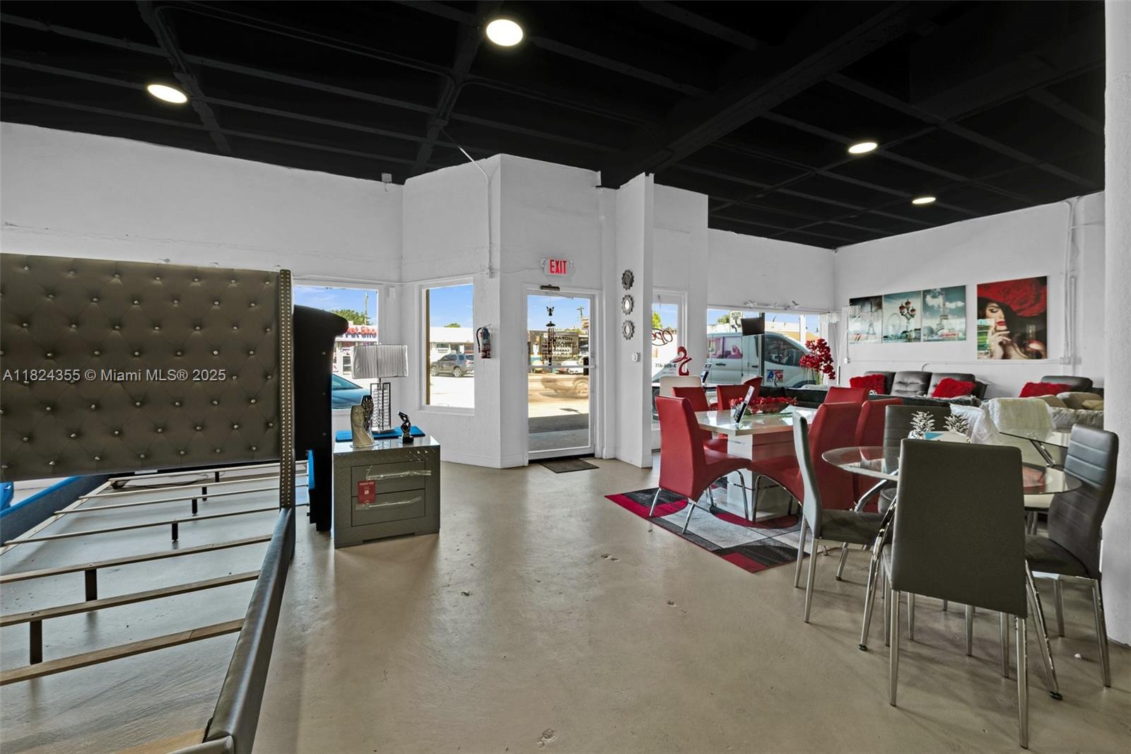 HIALEAH 8TH ADDN REV PL - Land