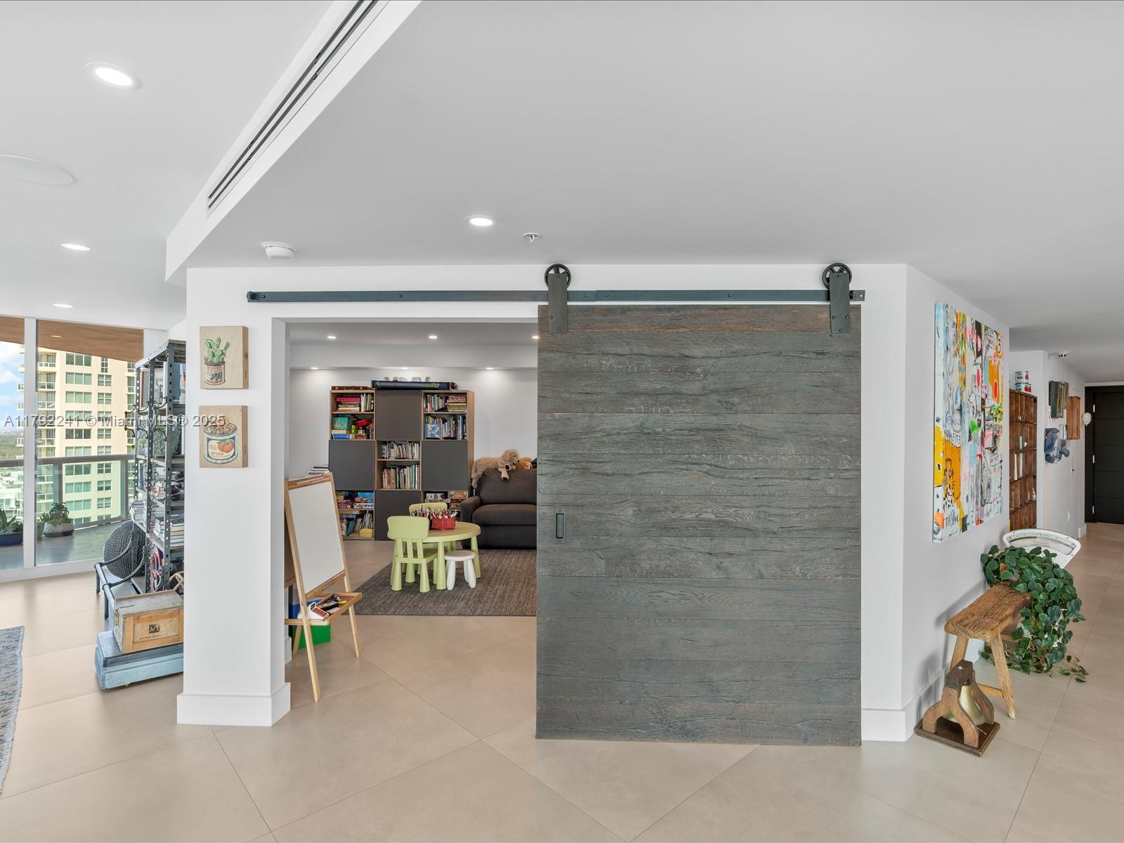 100 HIDDEN BAY CONDO - Residential Lease