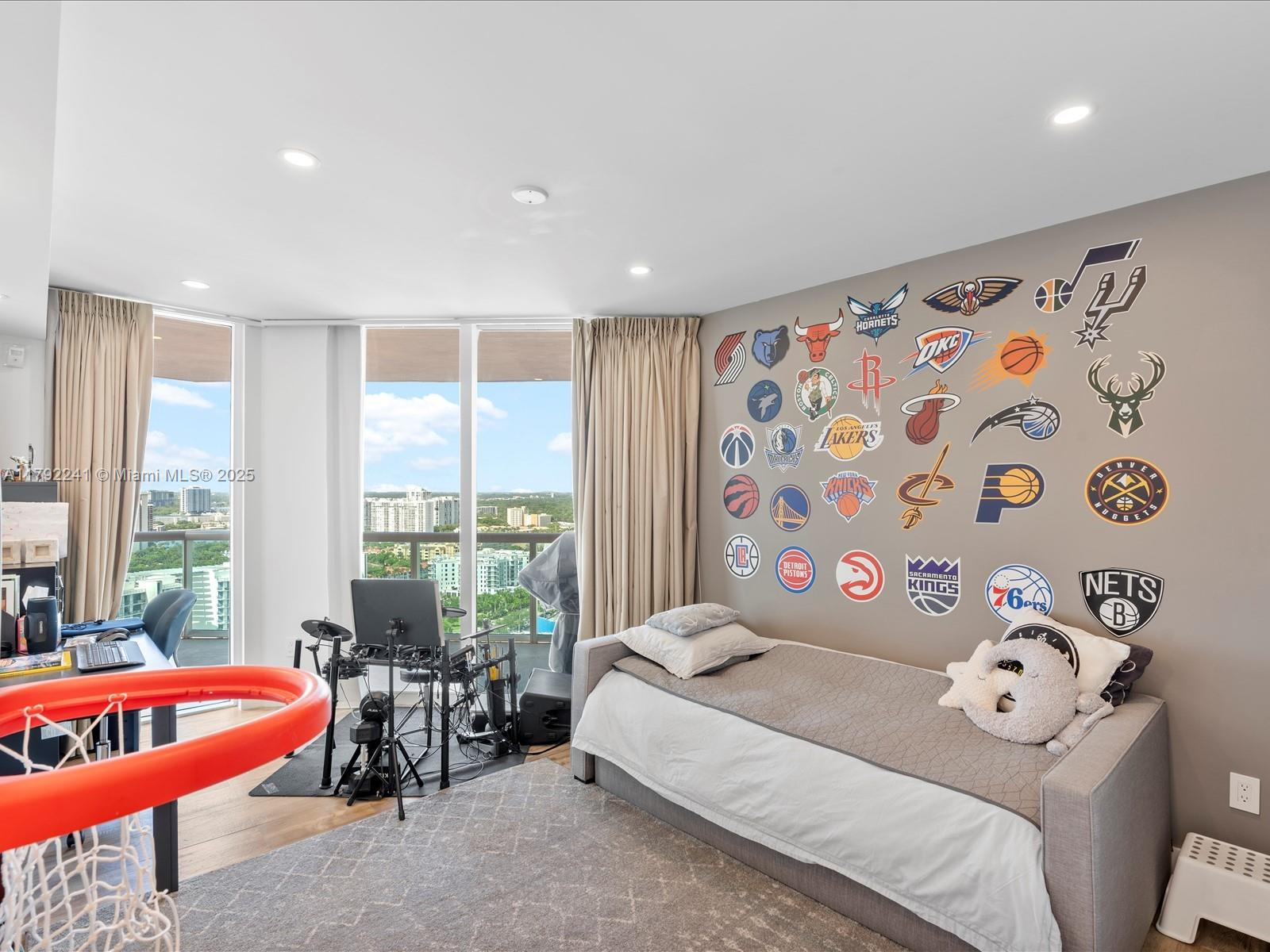 100 HIDDEN BAY CONDO - Residential Lease