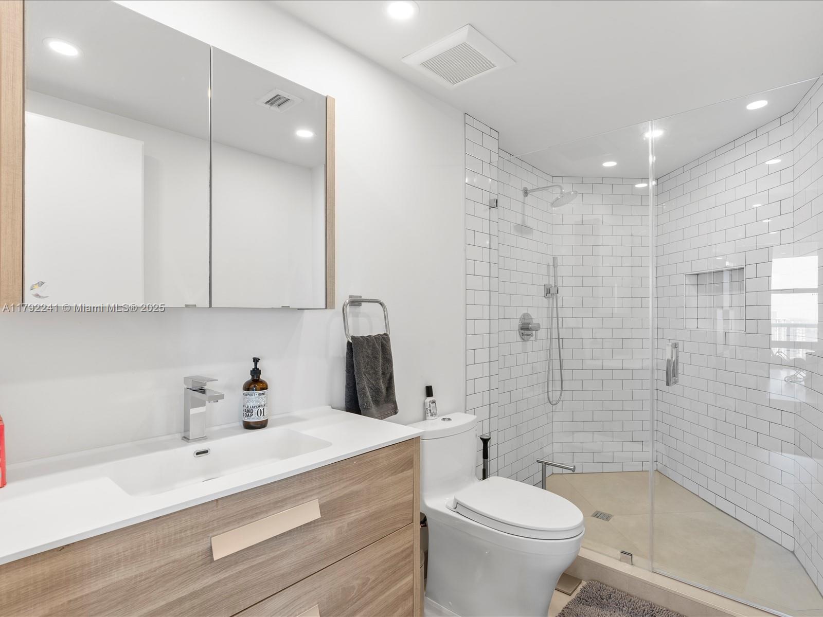 100 HIDDEN BAY CONDO - Residential Lease