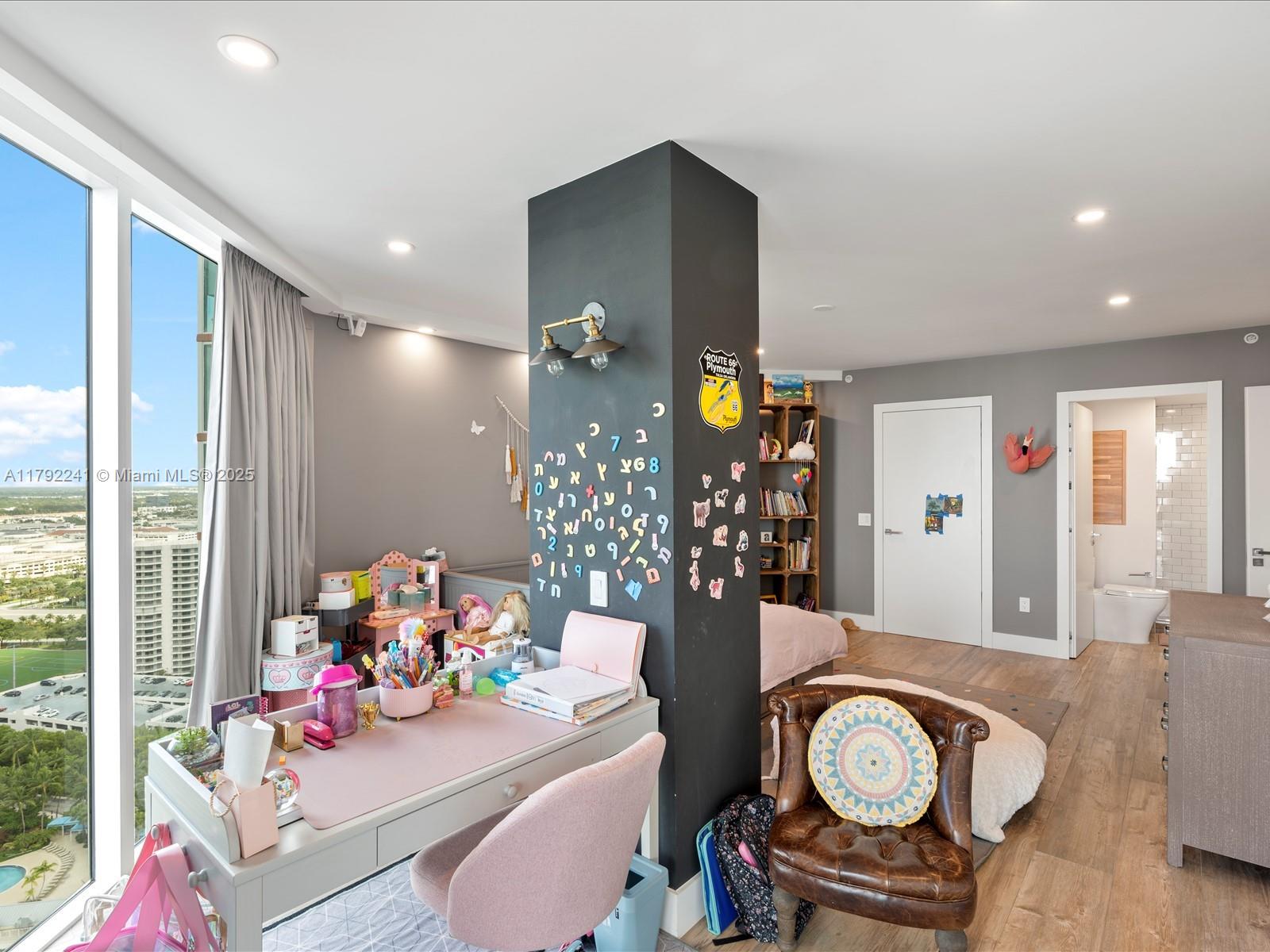 100 HIDDEN BAY CONDO - Residential Lease