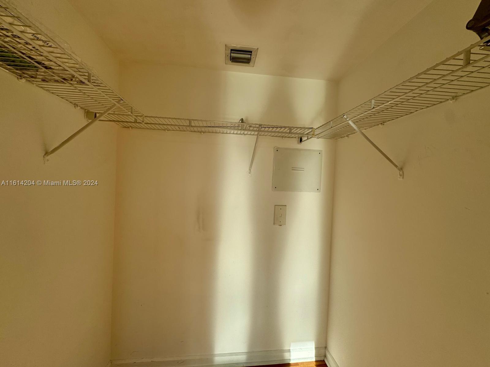50 BISCAYNE CONDO - Residential Lease