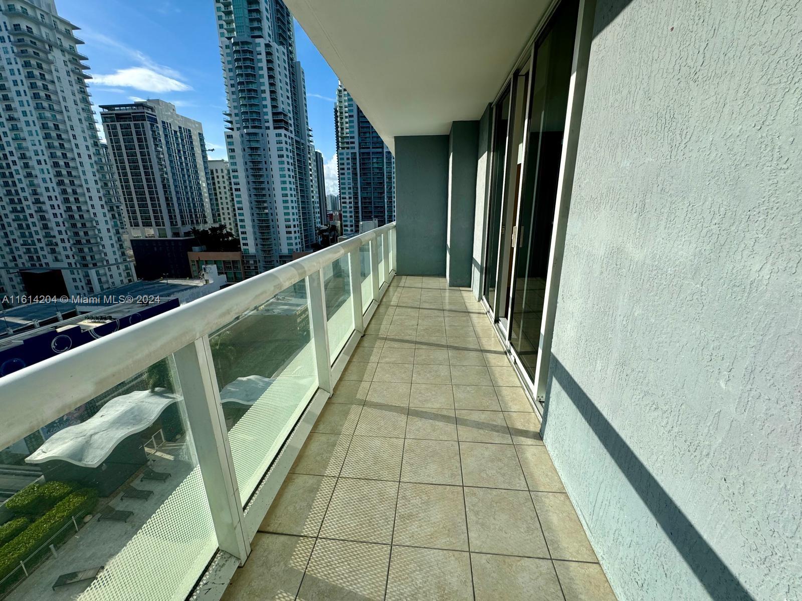 50 BISCAYNE CONDO - Residential Lease