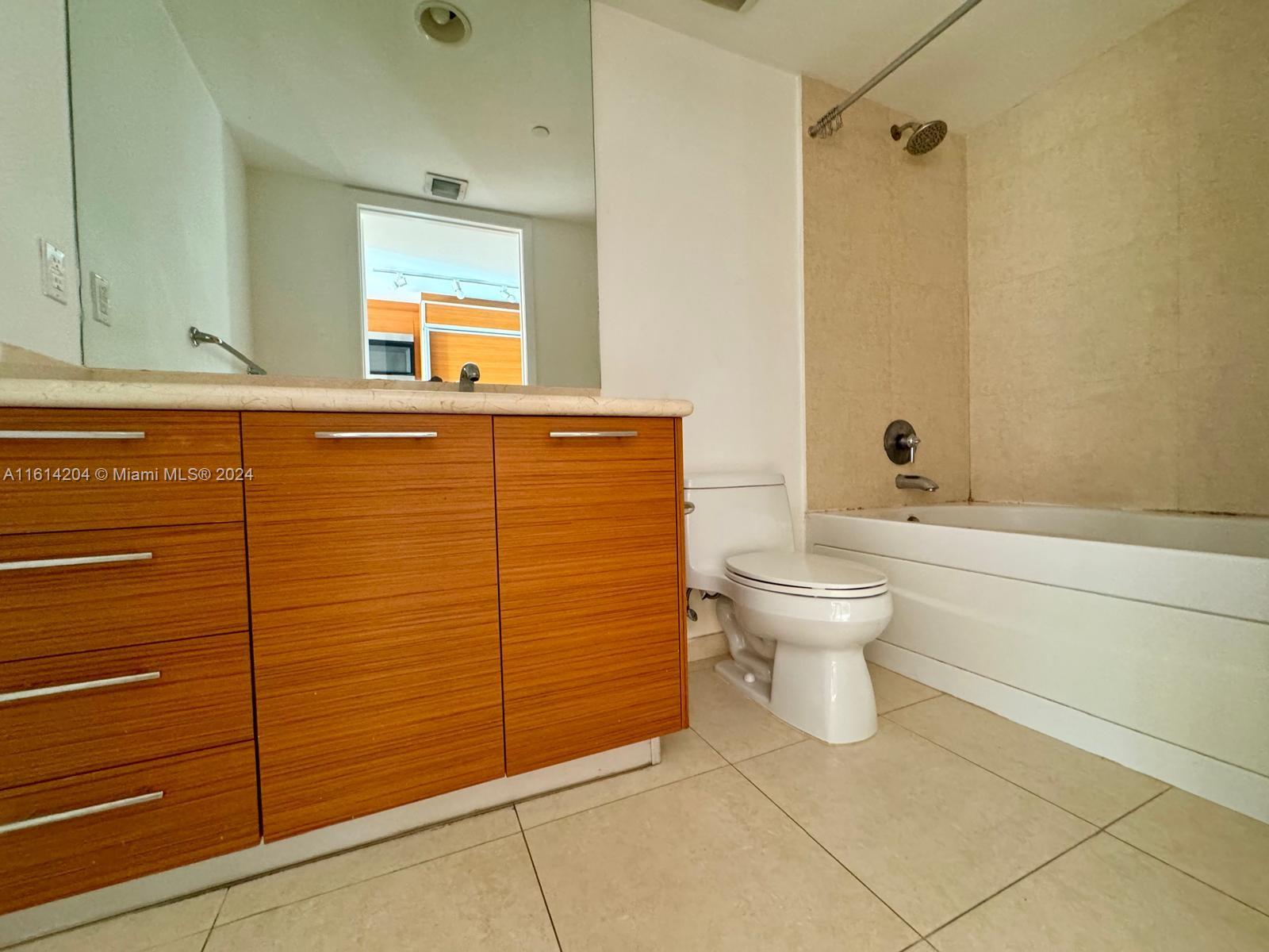 50 BISCAYNE CONDO - Residential Lease