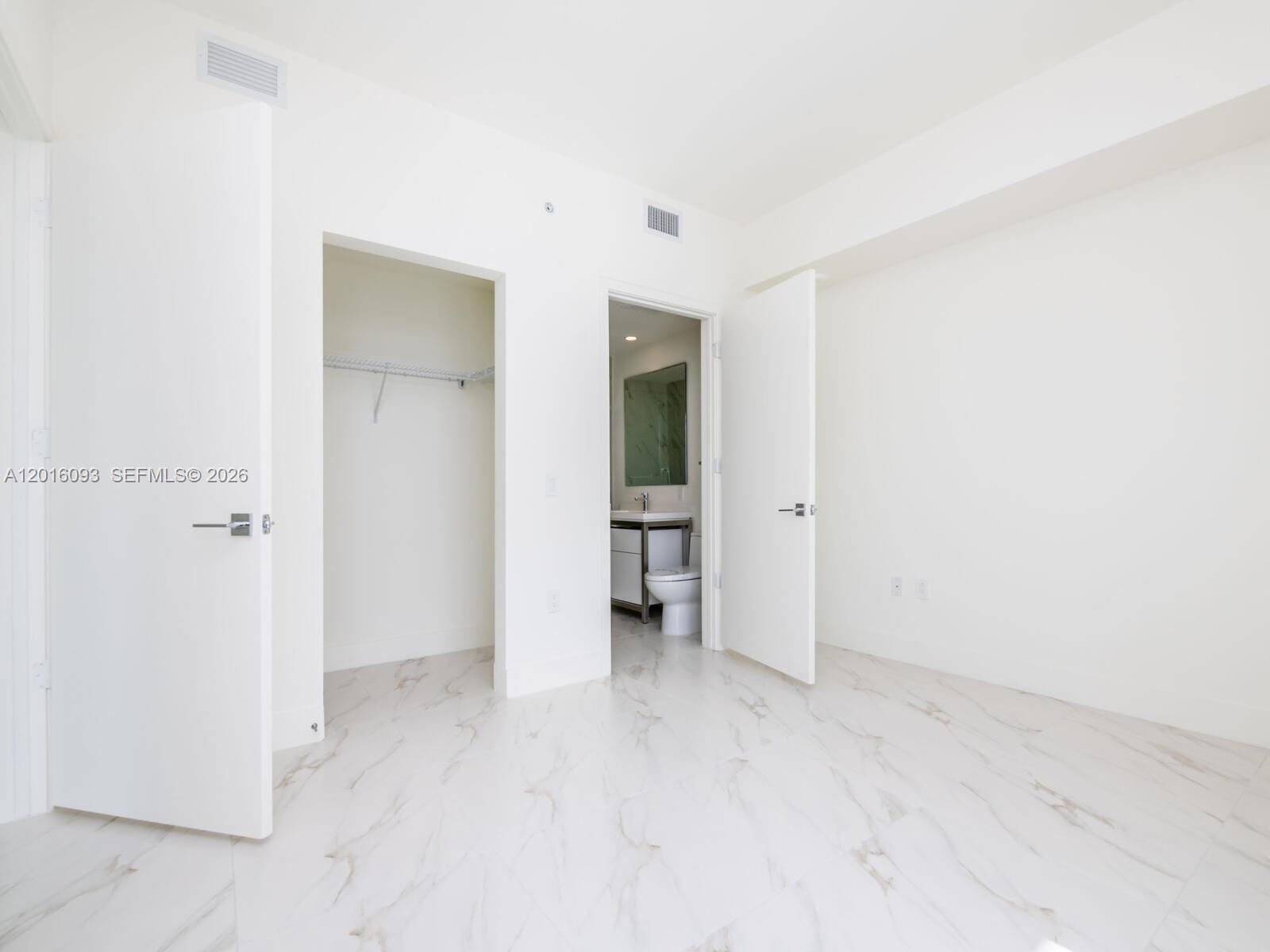 METROPICA NORTH TOWER ONE - Residential Lease