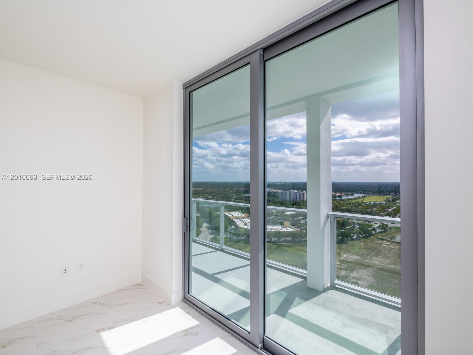 METROPICA NORTH TOWER ONE - Residential Lease