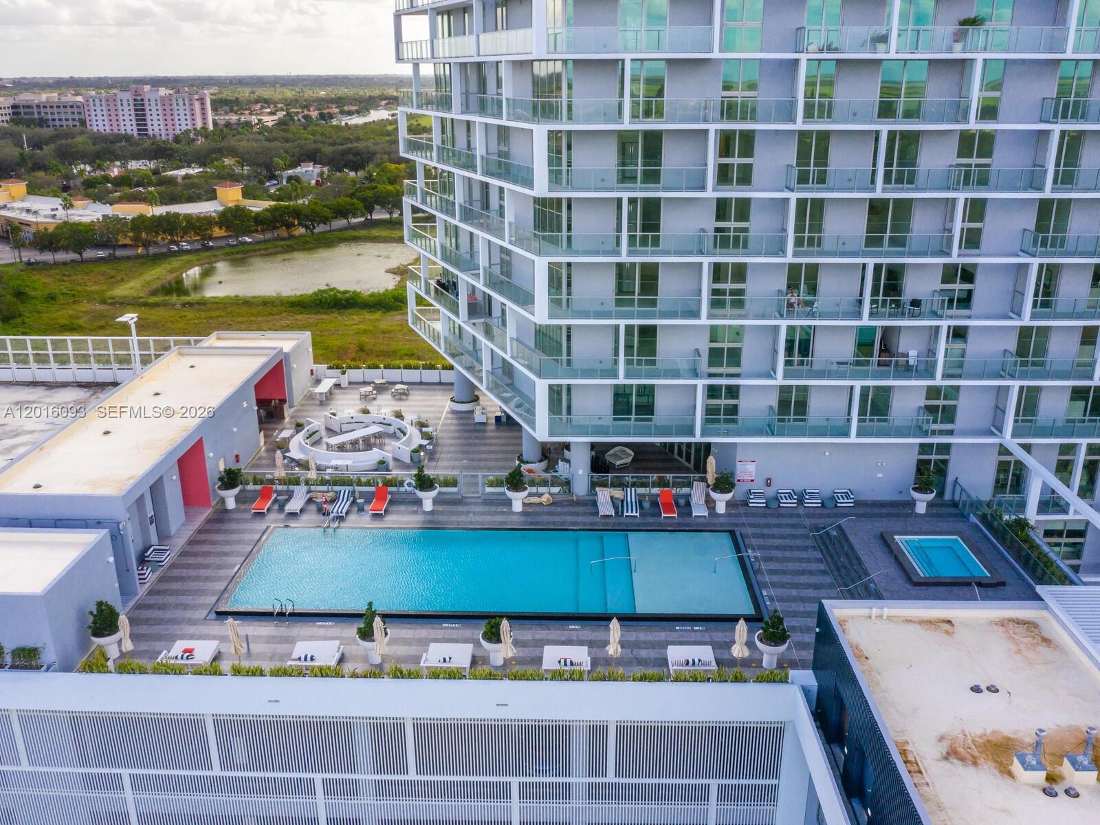 METROPICA NORTH TOWER ONE - Residential Lease