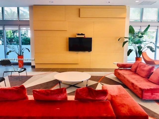 THE AXIS ON BRICKELL COND - Residential Lease
