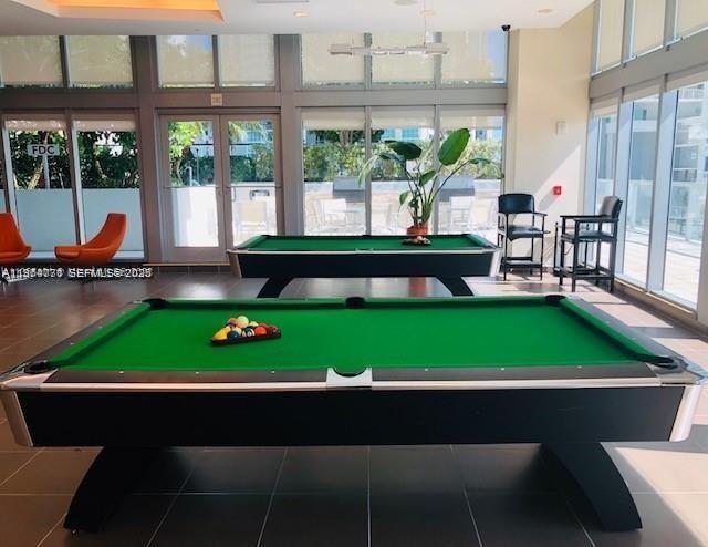 THE AXIS ON BRICKELL COND - Residential Lease