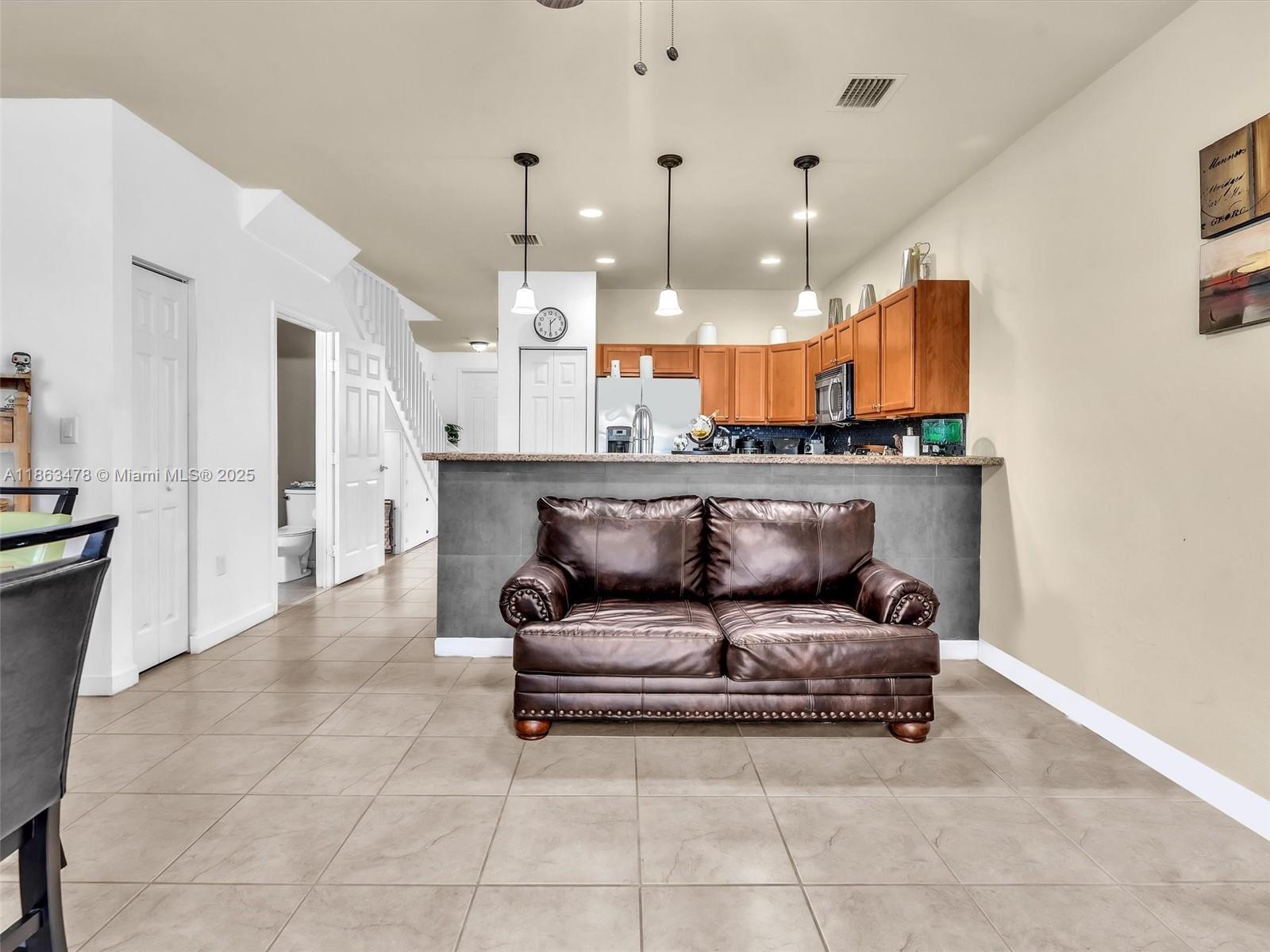 BELLAGIO VILLAS - Residential