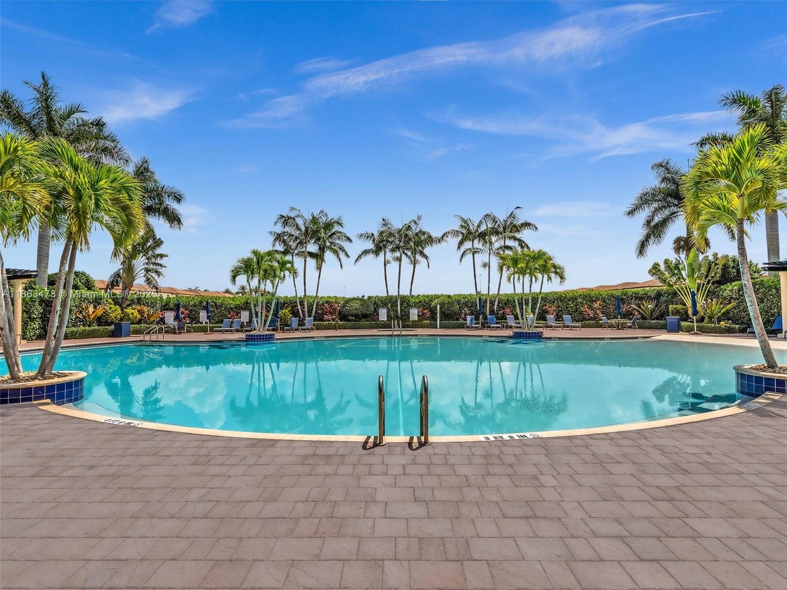 BELLAGIO VILLAS - Residential