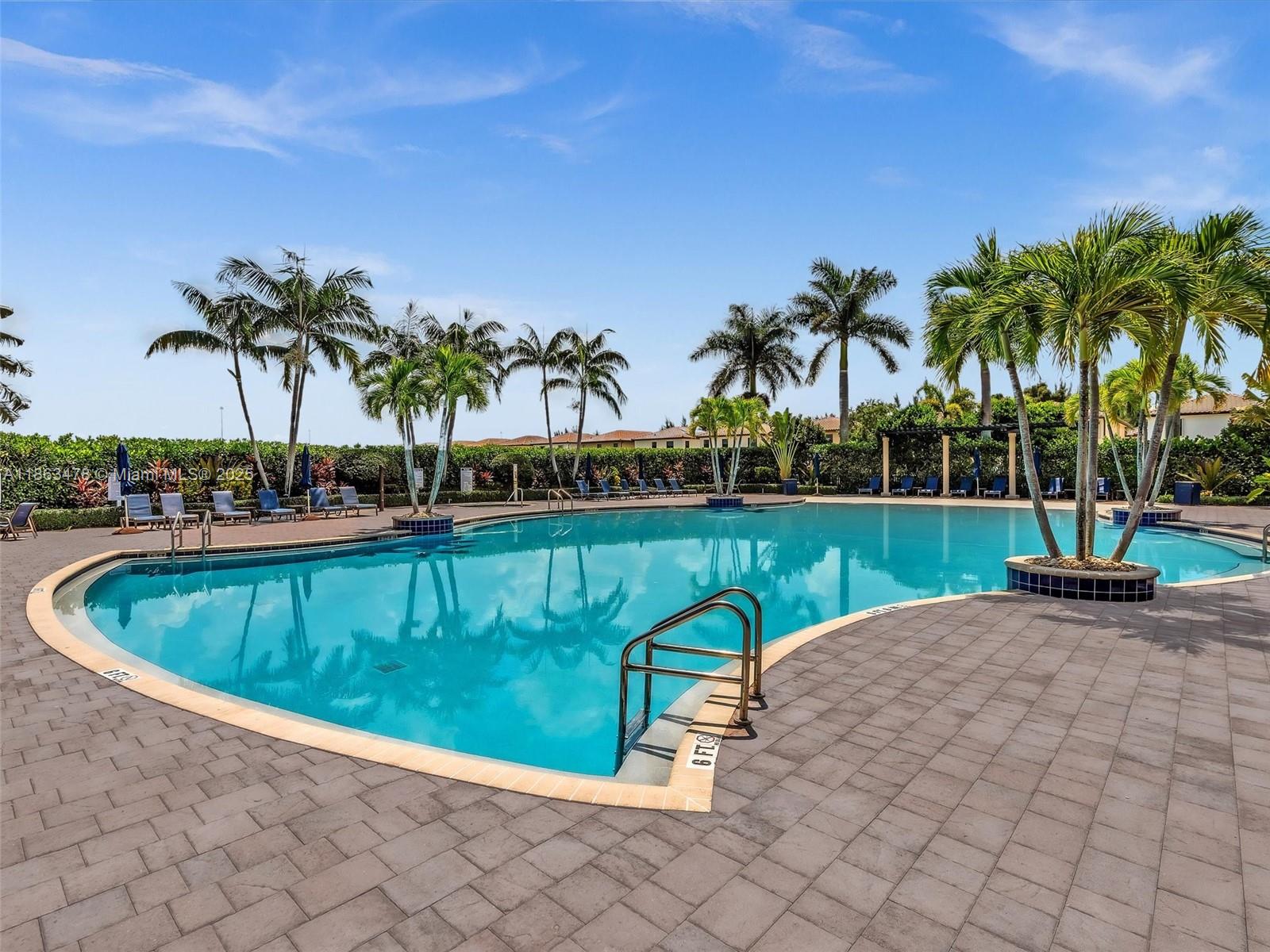 BELLAGIO VILLAS - Residential