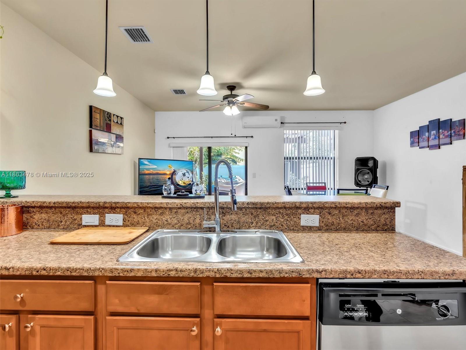 BELLAGIO VILLAS - Residential