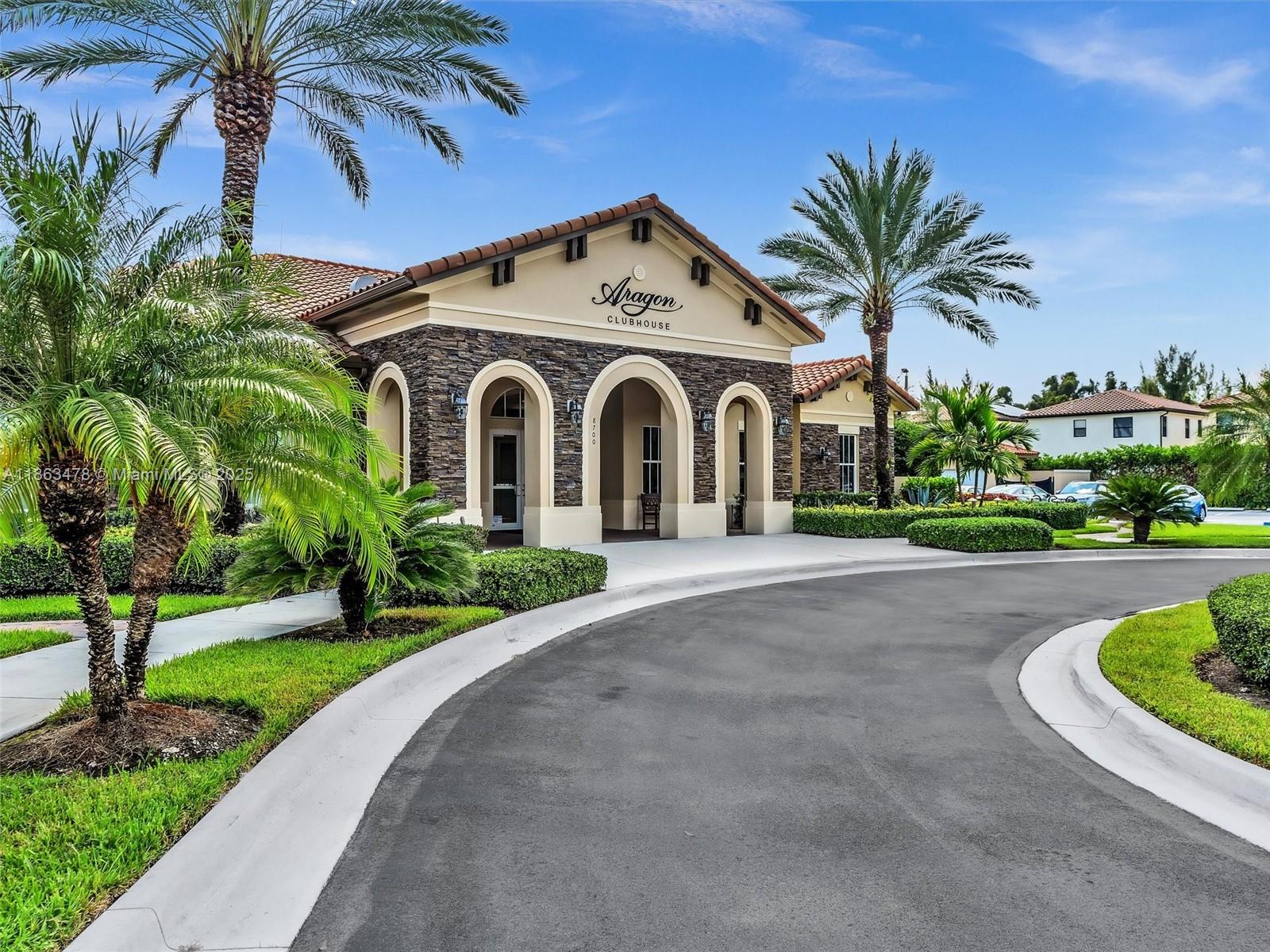 BELLAGIO VILLAS - Residential