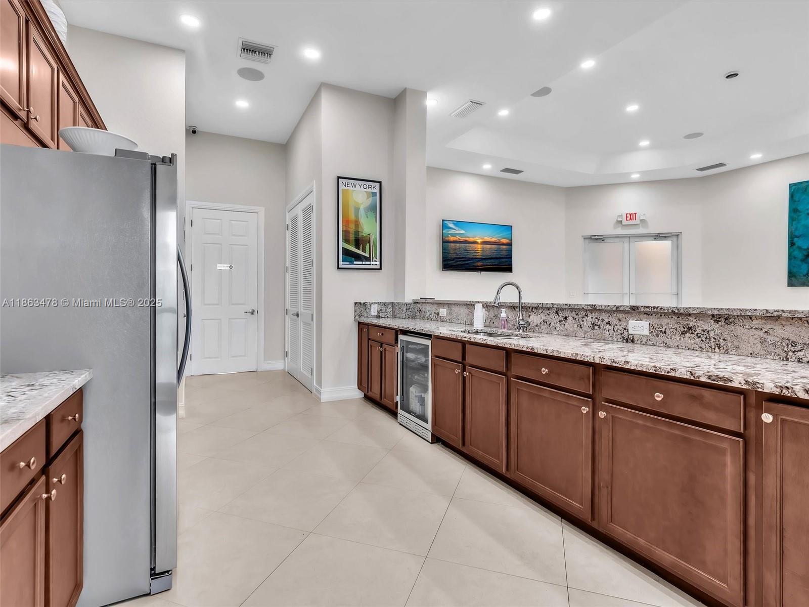 BELLAGIO VILLAS - Residential