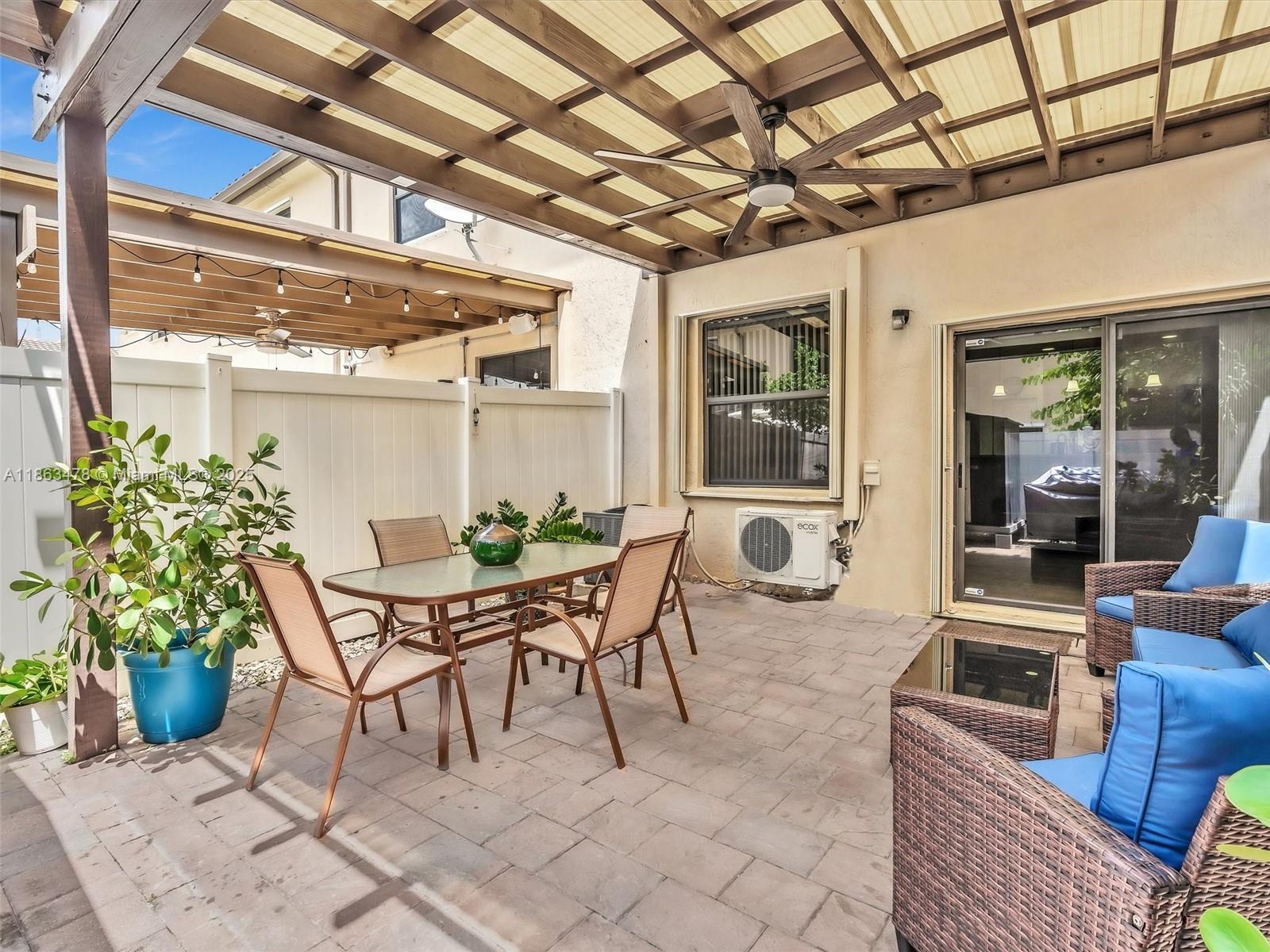 BELLAGIO VILLAS - Residential