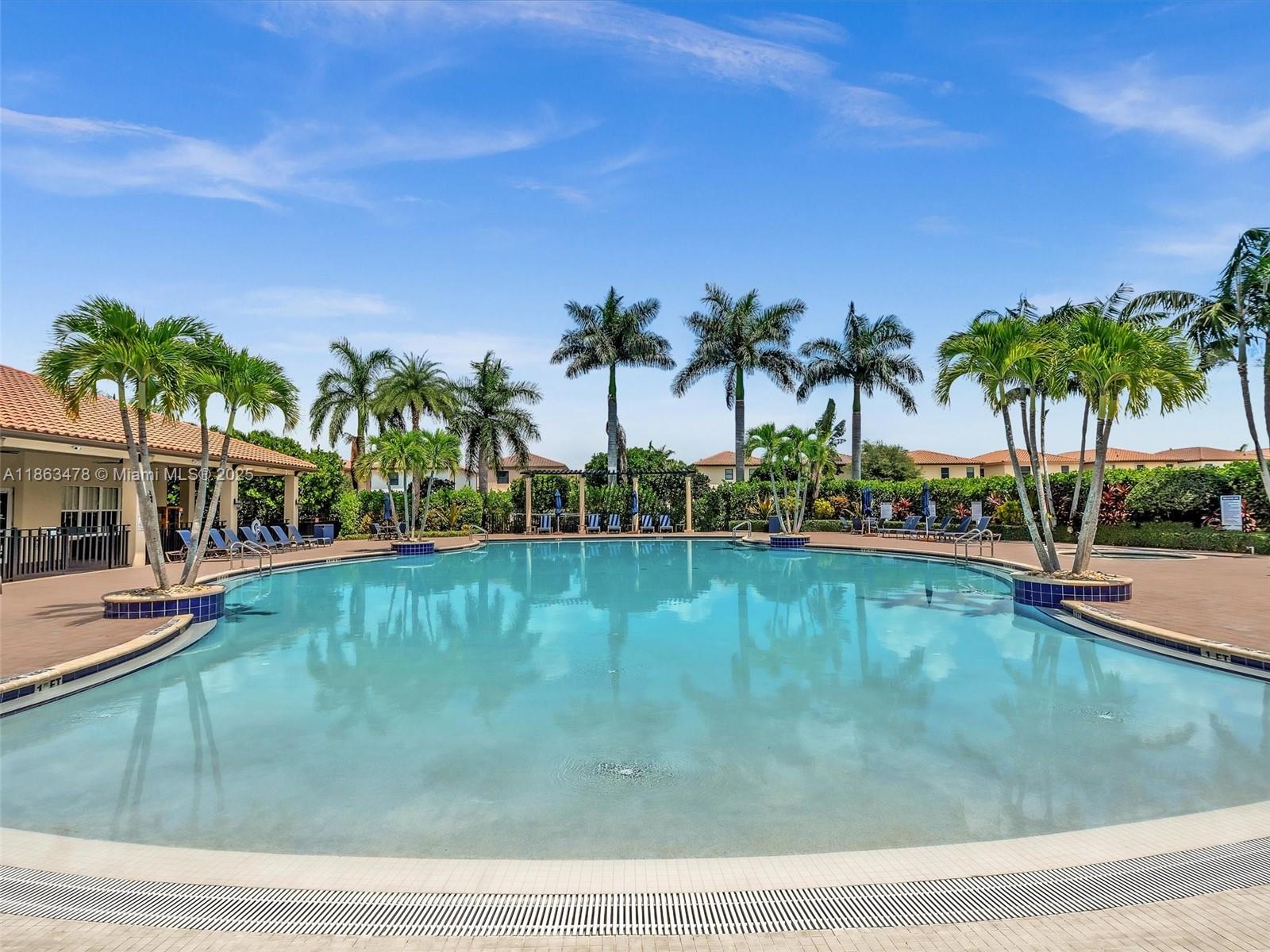 BELLAGIO VILLAS - Residential