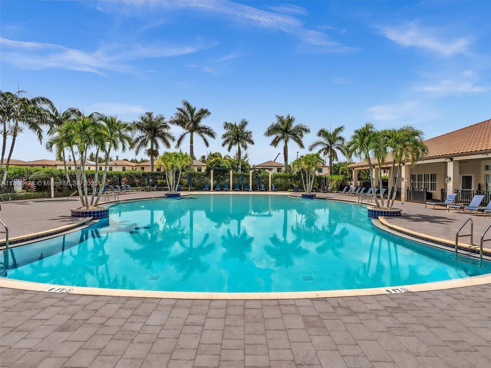 BELLAGIO VILLAS - Residential