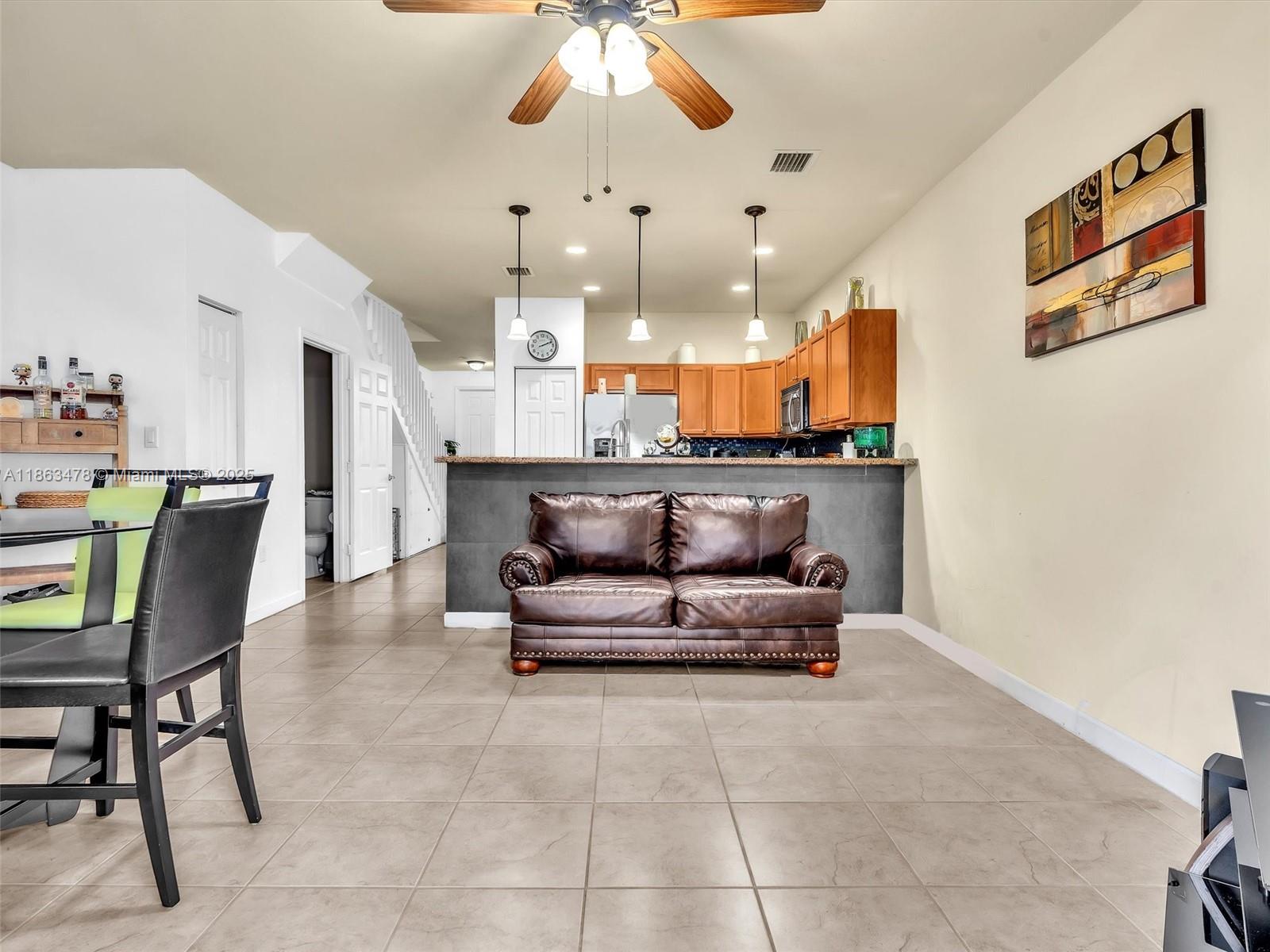 BELLAGIO VILLAS - Residential