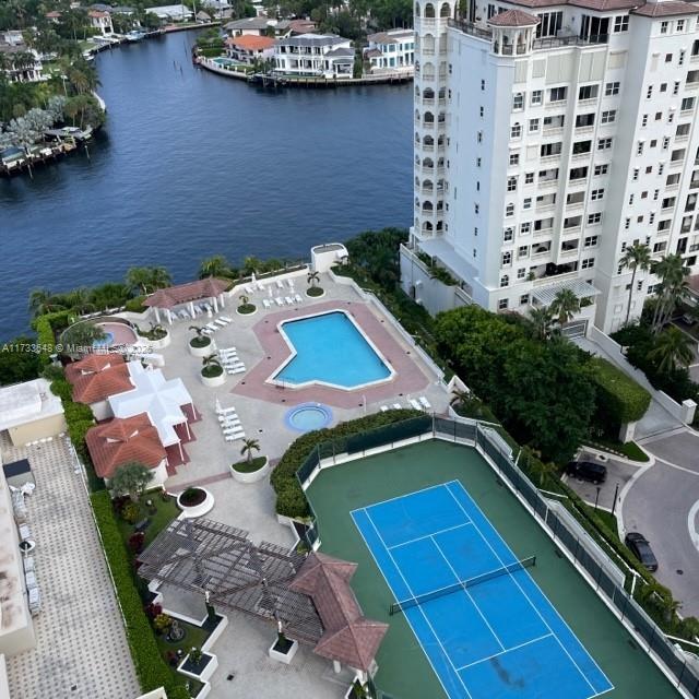 20185 E Country Club Dr 2101