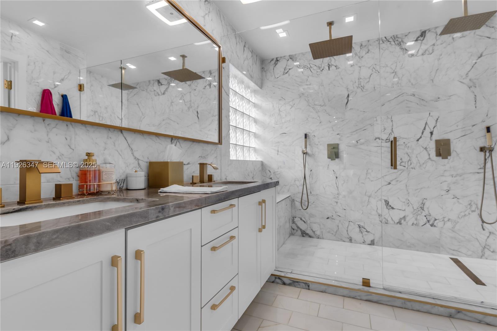 FOUR LAKES SEC 2 - Residential