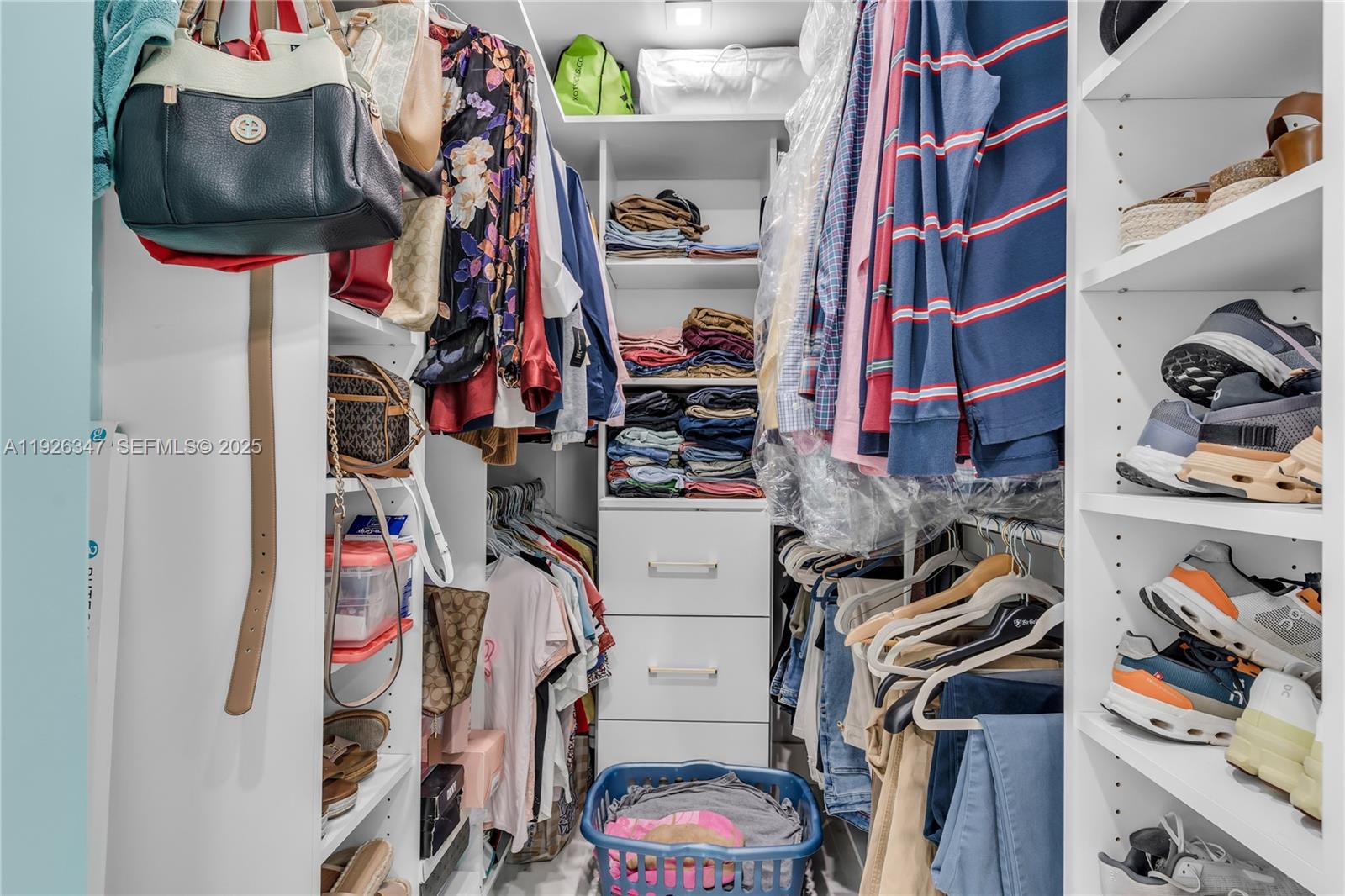 FOUR LAKES SEC 2 - Residential