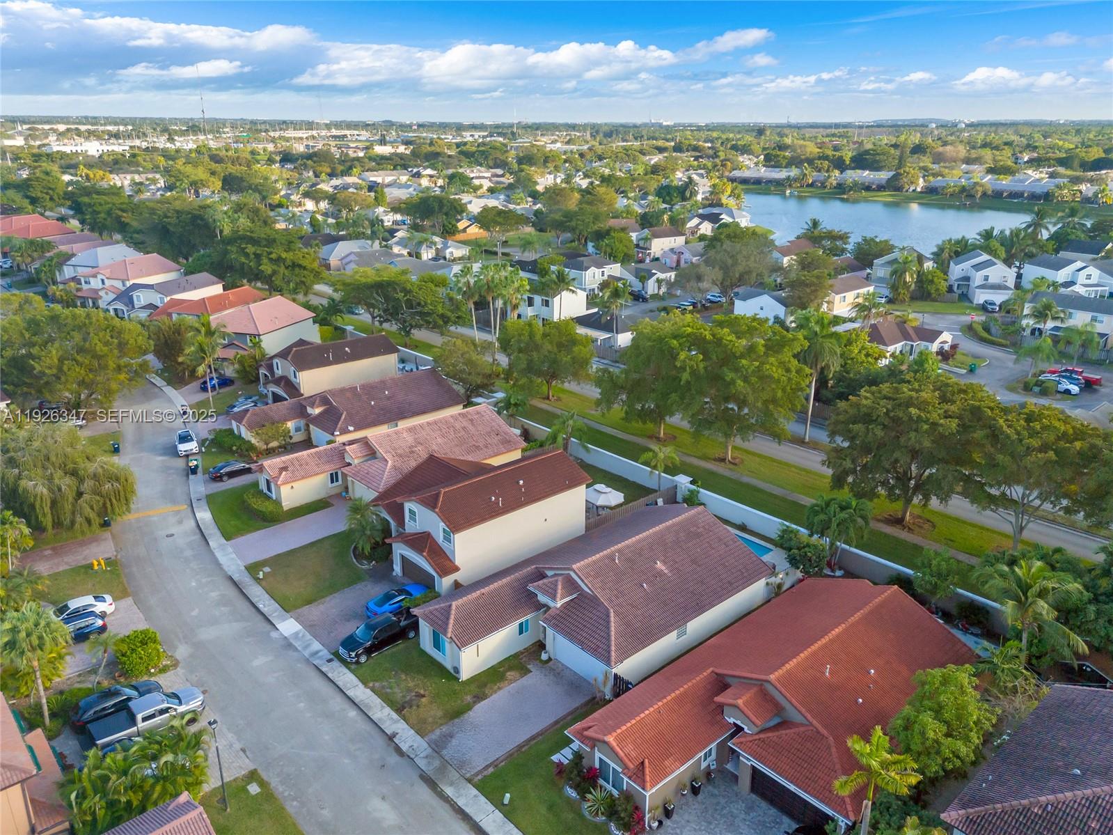 FOUR LAKES SEC 2 - Residential