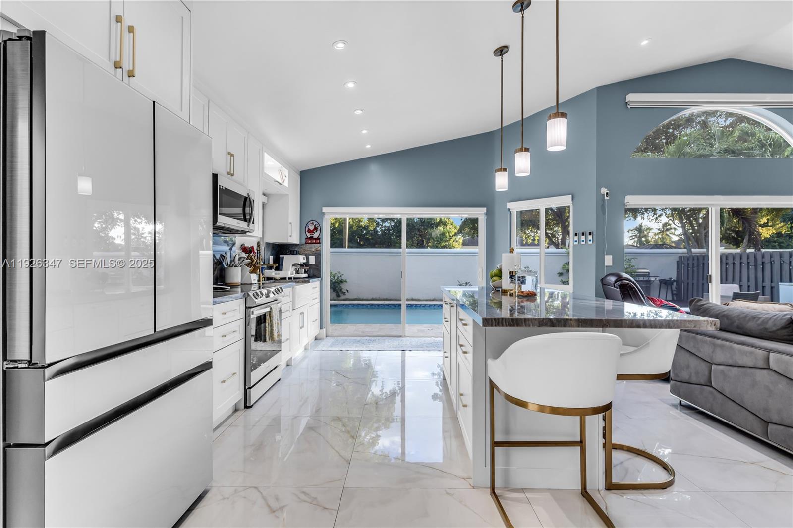 FOUR LAKES SEC 2 - Residential