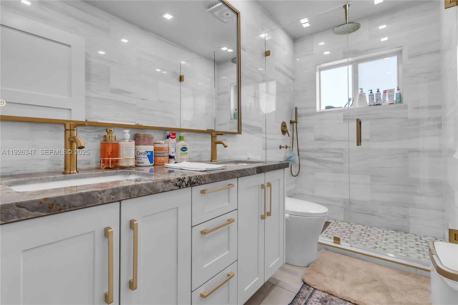 FOUR LAKES SEC 2 - Residential