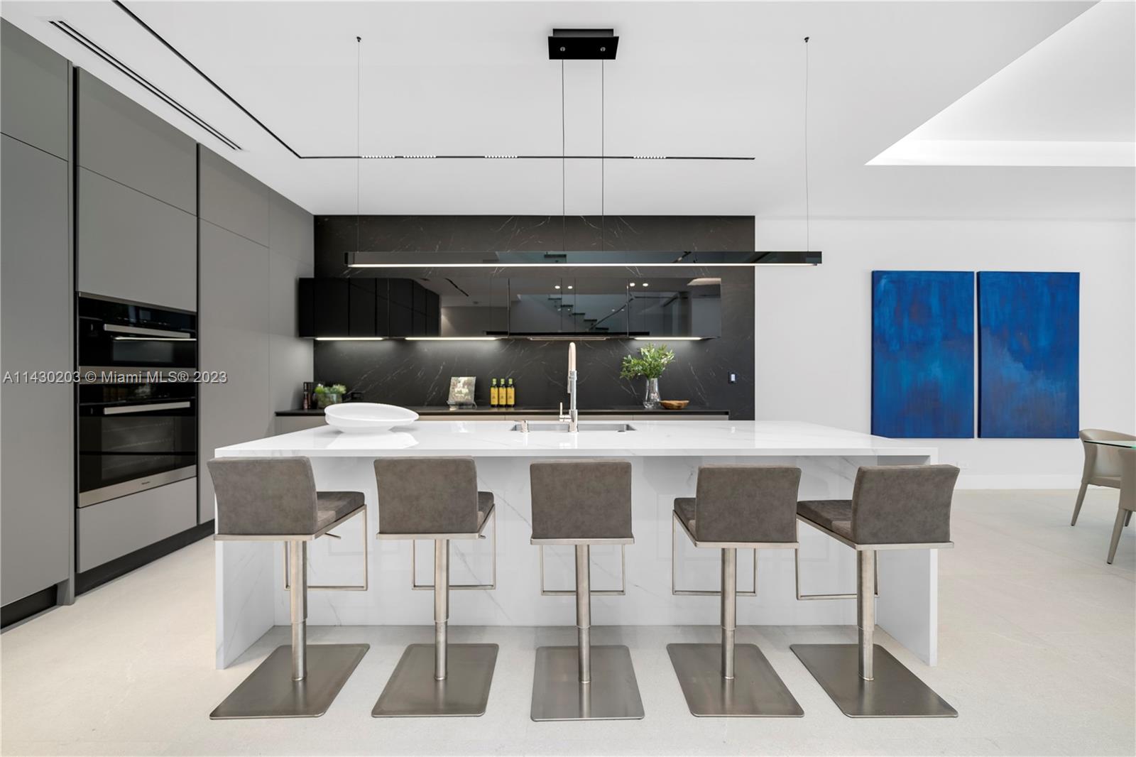 DOUGLAS CIRCLE - Residential