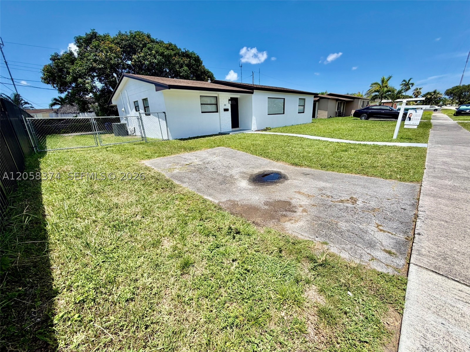 1101 NW 201st St
