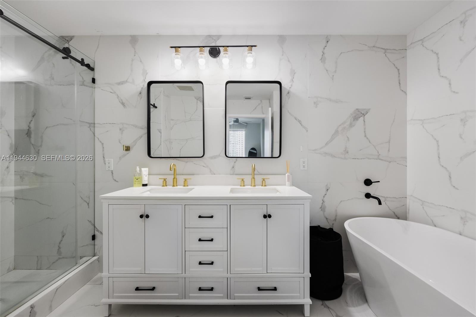 THE AXIS ON BRICKELL II C - Residential