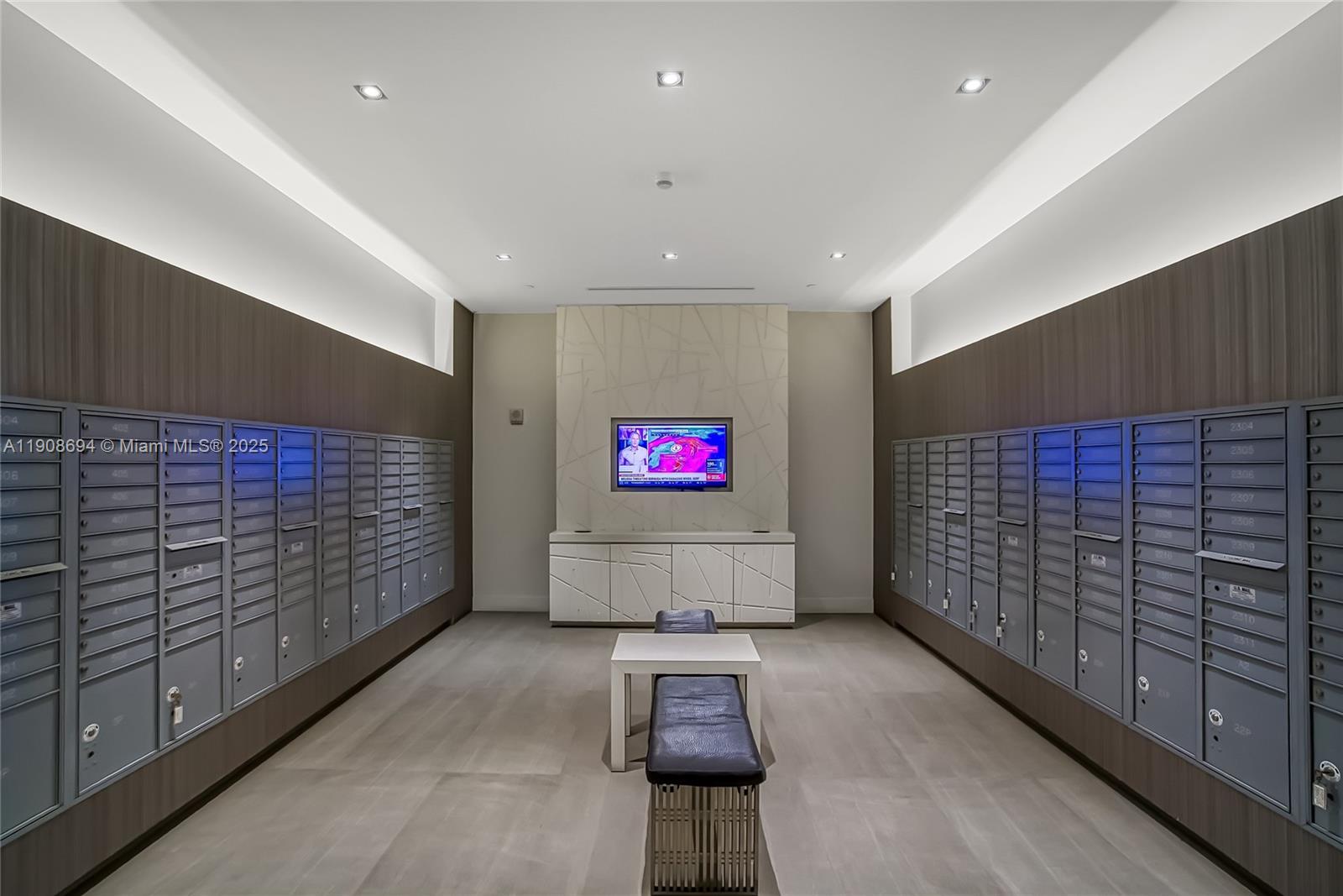 MARINA PALMS RESIDENCES S - Residential