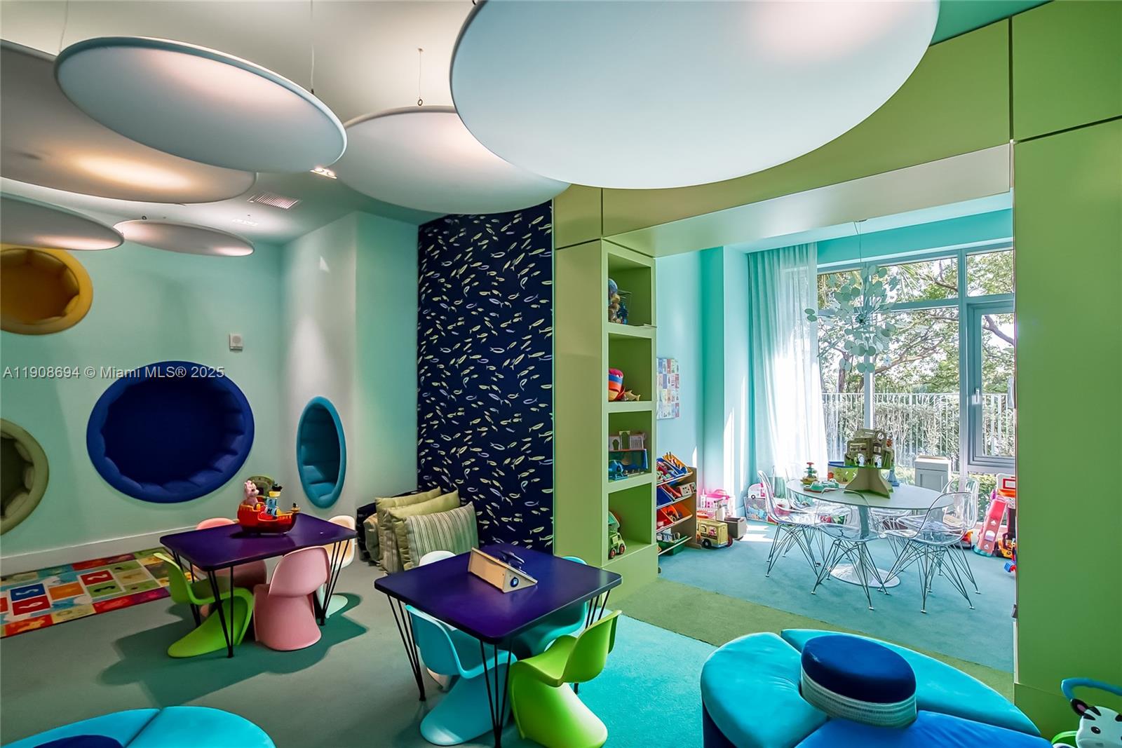 MARINA PALMS RESIDENCES S - Residential