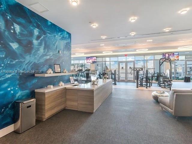 MARINA PALMS RESIDENCES S - Residential