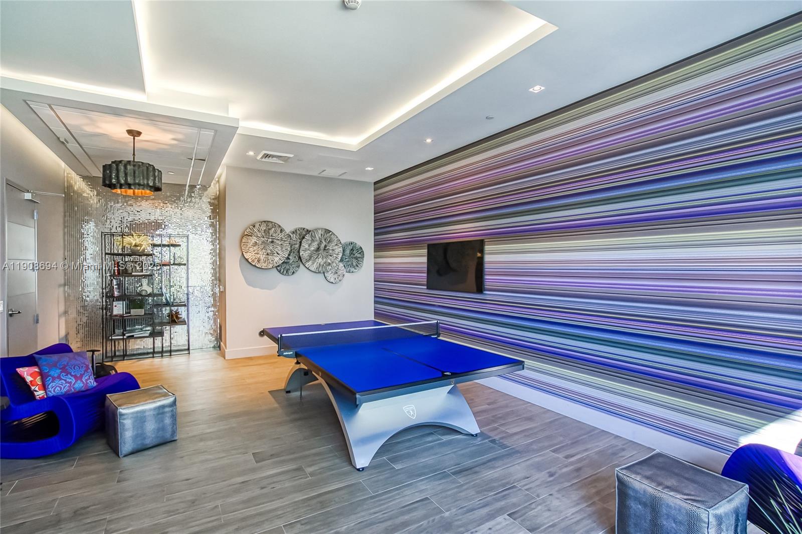 MARINA PALMS RESIDENCES S - Residential