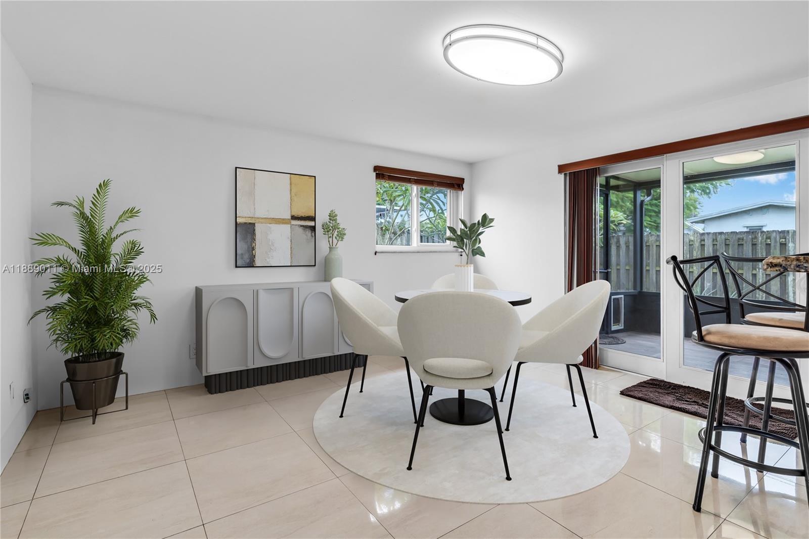 SUNRISE GOLF VILLAGE SEC - Residential