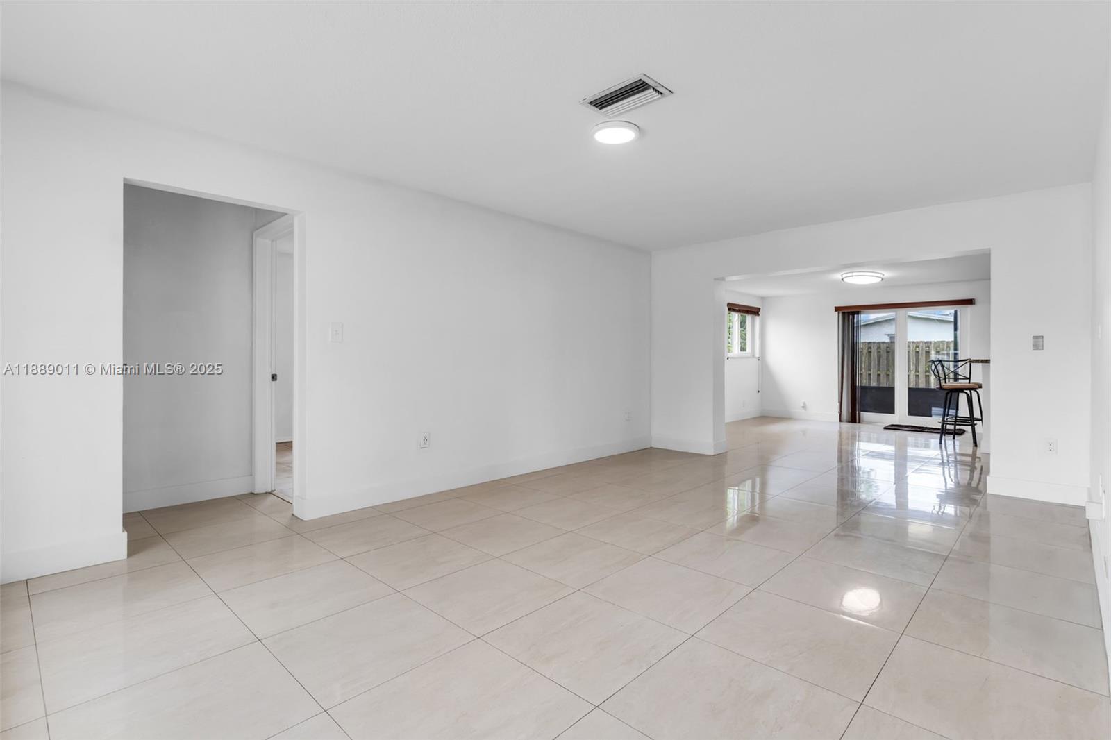SUNRISE GOLF VILLAGE SEC - Residential