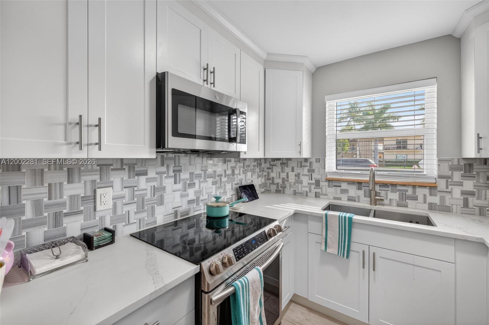 ASTOR CONDO NO 4 - Residential Lease