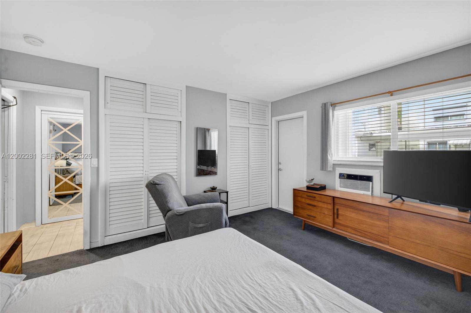 ASTOR CONDO NO 4 - Residential Lease