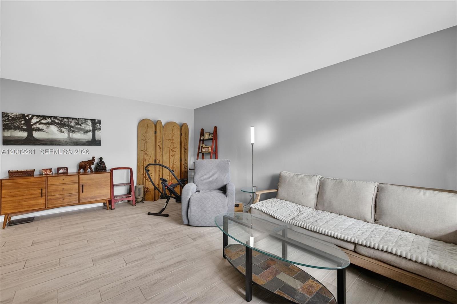 ASTOR CONDO NO 4 - Residential Lease