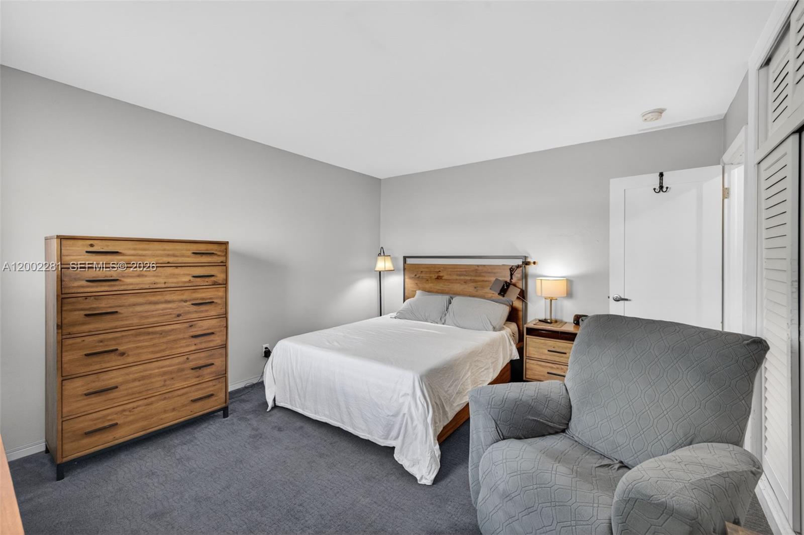 ASTOR CONDO NO 4 - Residential Lease