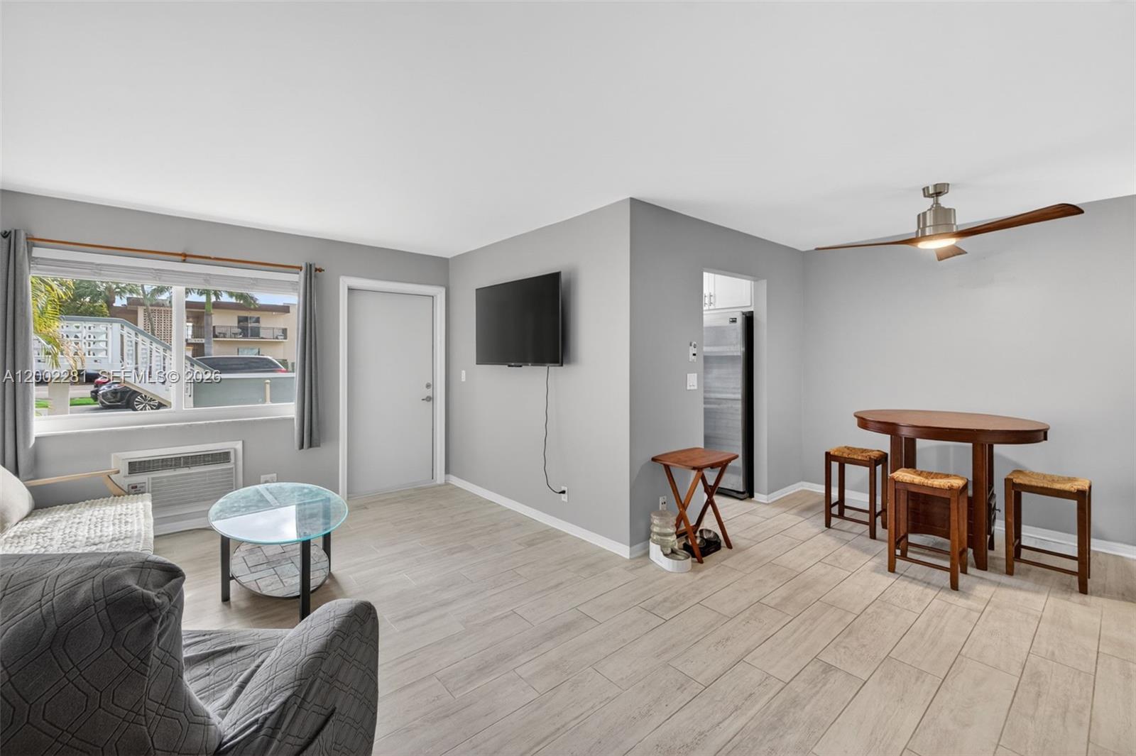 ASTOR CONDO NO 4 - Residential Lease