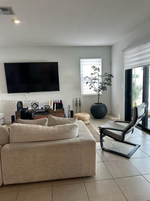 MC RESIDENTIAL - Residential