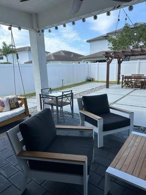 MC RESIDENTIAL - Residential